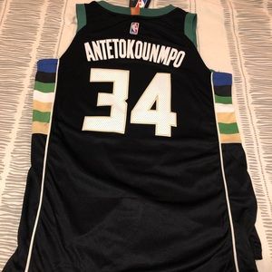 giannis mvp jersey